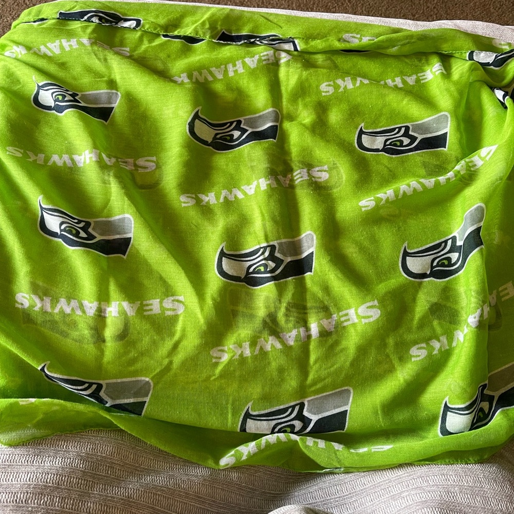 Seattle Seahawks Green Infinity Scarf - 12-Man Support